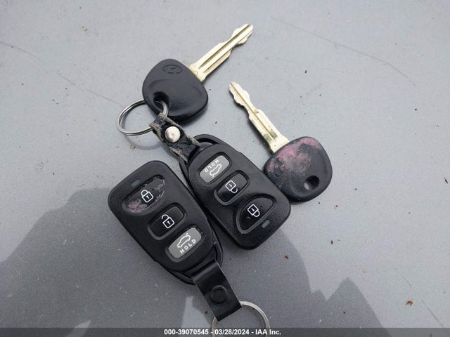 Hyundai ELANTRA SE 2019 5NPD74LF2KH467706 Image 11