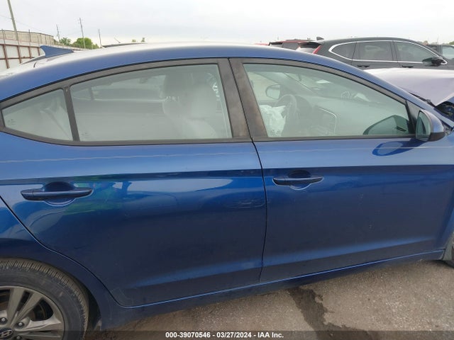 Hyundai ELANTRA SEL 2018 5NPD84LF2JH220987 Image 13