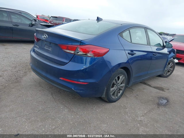 Hyundai ELANTRA SEL 2018 5NPD84LF2JH220987 Image 4