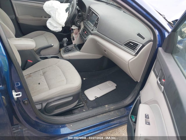 Hyundai ELANTRA SEL 2018 5NPD84LF2JH220987 Image 5