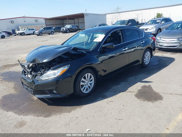 Nissan Altima 2.5 S 2016 1N4AL3AP0GN353799 Image 2