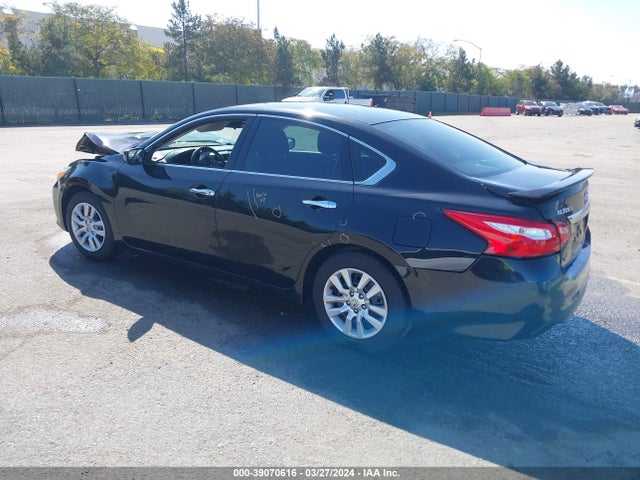 Nissan Altima 2.5 S 2016 1N4AL3AP0GN353799 Image 3