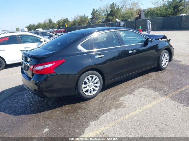 Nissan Altima 2.5 S 2016 1N4AL3AP0GN353799 Image 4