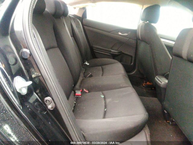 2HGFC2F5XHH563288 Honda Civic Lx