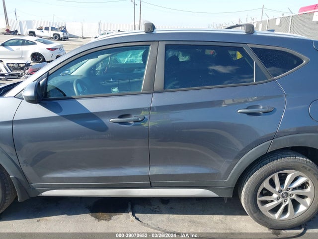 Hyundai TUCSON SEL 2018 KM8J33A42JU608557 Image 15