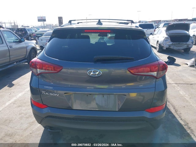 Hyundai TUCSON SEL 2018 KM8J33A42JU608557 Image 17
