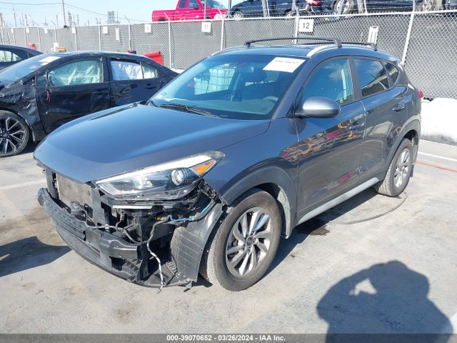Hyundai TUCSON SEL 2018 KM8J33A42JU608557 Image 2