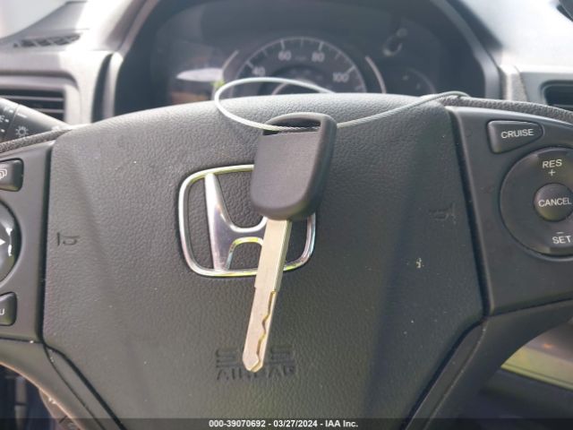 2HKRM4H39FH640401 Honda CR-V LX