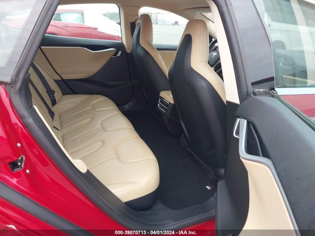 5YJSA1H18EFP41837 Tesla Model S P85