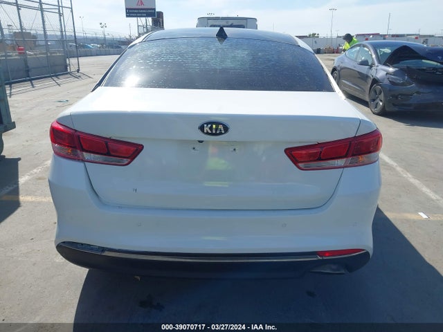 KIA Optima Lx 2018 5XXGT4L32JG239438 Image 16