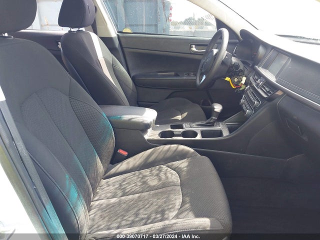 KIA Optima Lx 2018 5XXGT4L32JG239438 Image 5