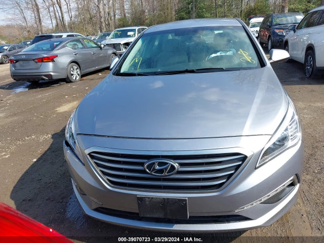 Hyundai SONATA SE 2015 5NPE24AF1FH029741 Image 12