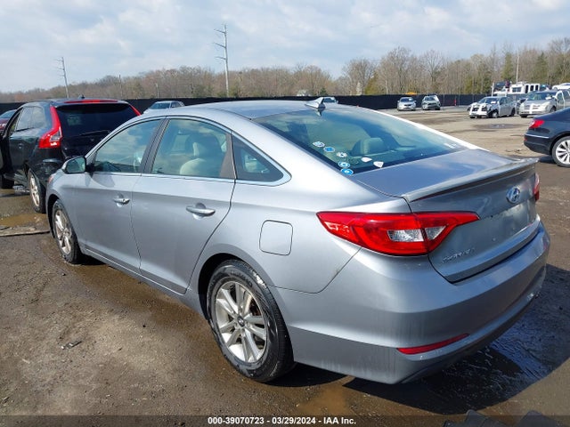 Hyundai SONATA SE 2015 5NPE24AF1FH029741 Image 3