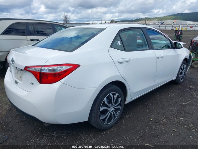 Toyota COROLLA LE 2015 5YFBURHE2FP311672 Image 4