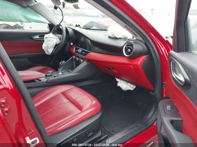 ZARFAEDN5H7543511 Alfa Romeo Giulia Q4