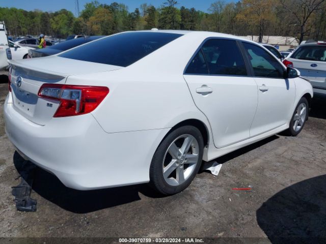 4T1BF1FK8EU735200 Toyota CAMRY SE