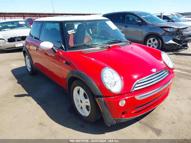 2006 MINI COOPER WMWRC33536TJ79291 Photo 0