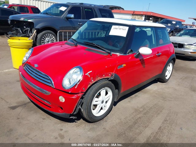 2006 MINI COOPER WMWRC33536TJ79291 Photo 1