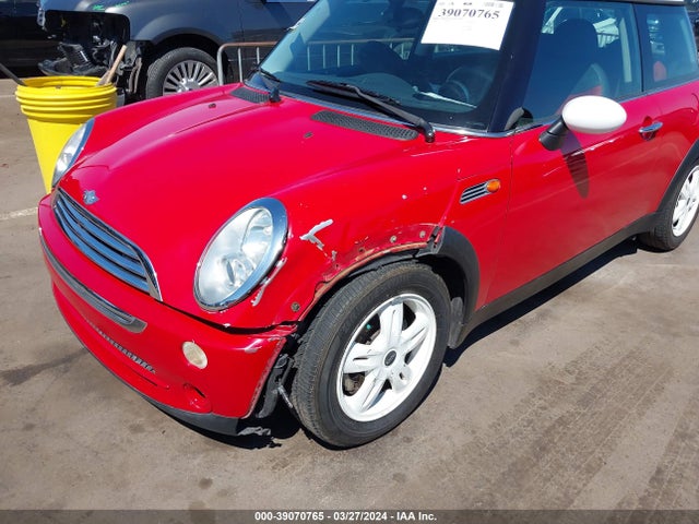 2006 MINI COOPER WMWRC33536TJ79291 Photo 5