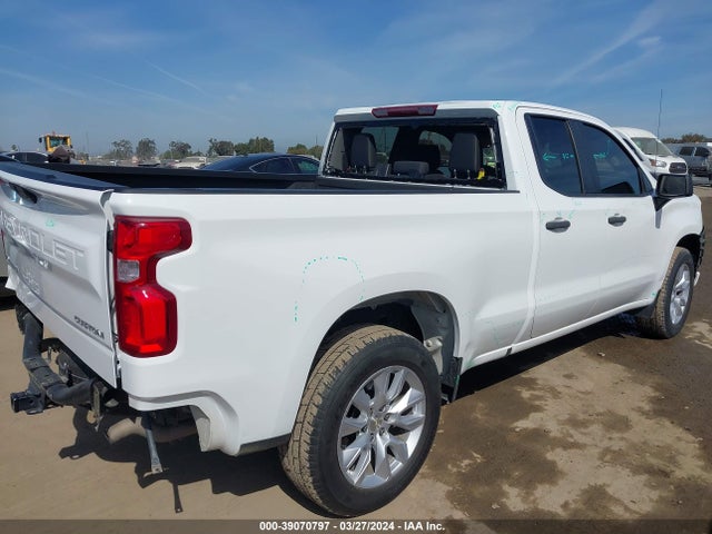 Chevrolet Silverado 1500 Custom 2019 1GCRWBEF9KZ276917 Image 4