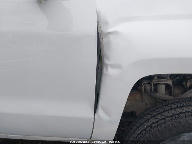 Chevrolet Silverado 2500hd Wt 2018 1GB0CUEG4JZ127968 Image 17