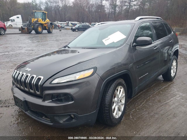 Jeep Cherokee Latitude 2016 1C4PJMCB6GW333858 Image 2