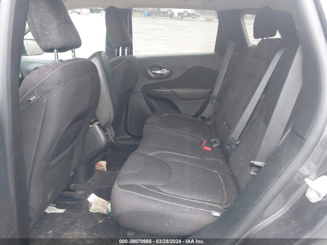 Jeep Cherokee Latitude 2016 1C4PJMCB6GW333858 Image 8