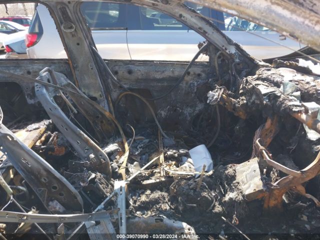 WA1BCCFSXHR007789 Audi Q3 2.0t Premium