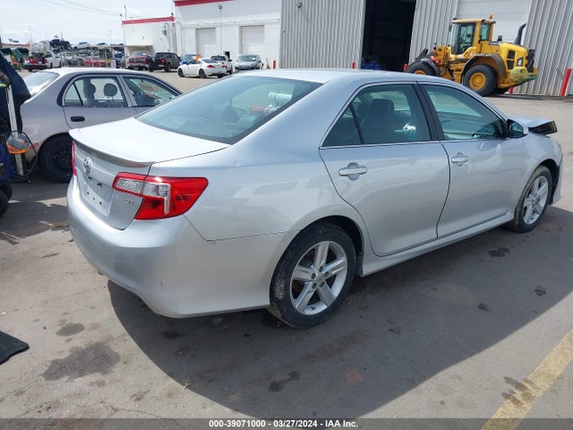 Toyota CAMRY SE 2014 4T1BF1FK7EU452173 Image 4