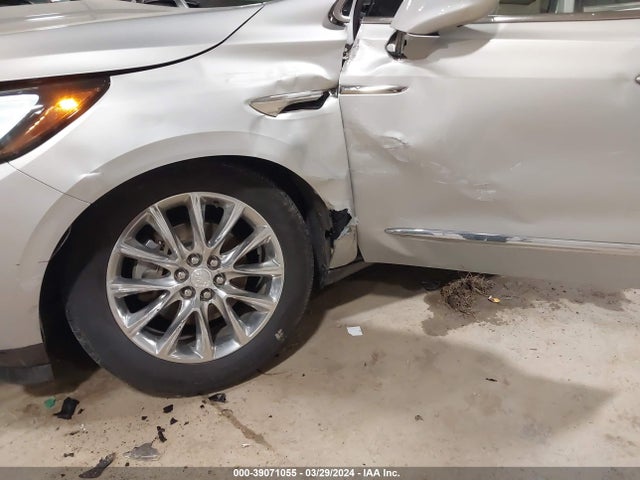 Buick Enclave Awd Premium 2019 5GAEVBKW9KJ312028 Image 6