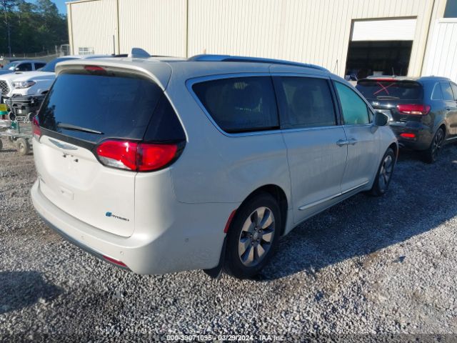 2017 CHRYSLER PACIFICA HYBRID 2C4RC1N75HR692221 Photo 3