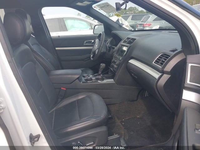Ford EXPLORER XLT 2017 1FM5K8D81HGE26292 Image 5