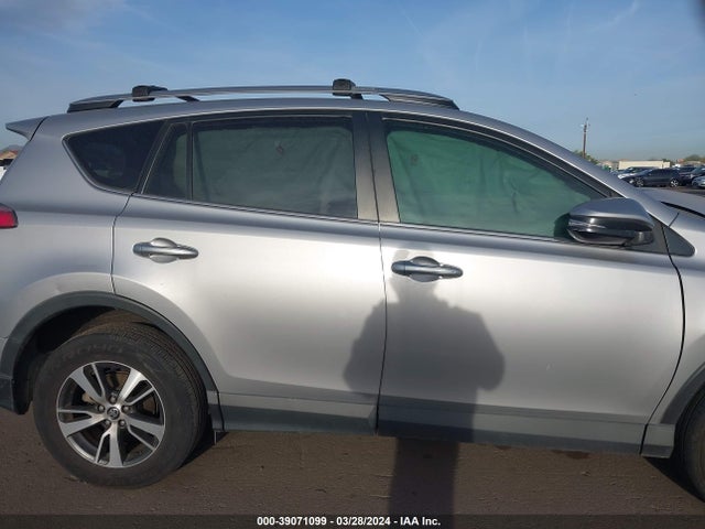 Toyota Rav4 Xle 2017 2T3WFREV7HW385890 Image 14