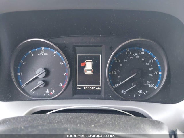 Toyota Rav4 Xle 2017 2T3WFREV7HW385890 Image 7