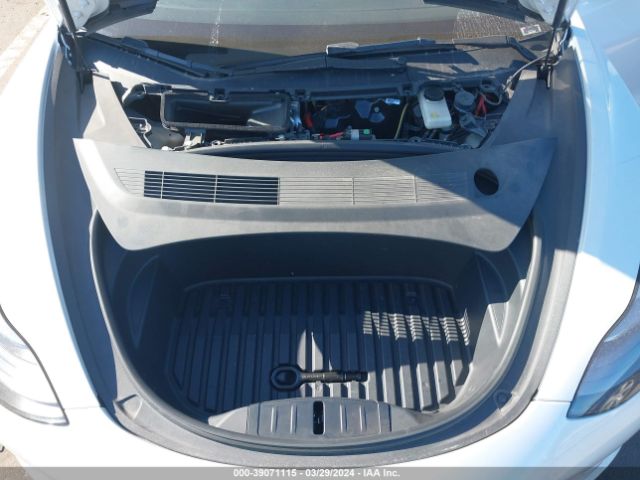 5YJ3E1EA0PF411903 Tesla Model 3 Rear-wheel Drive