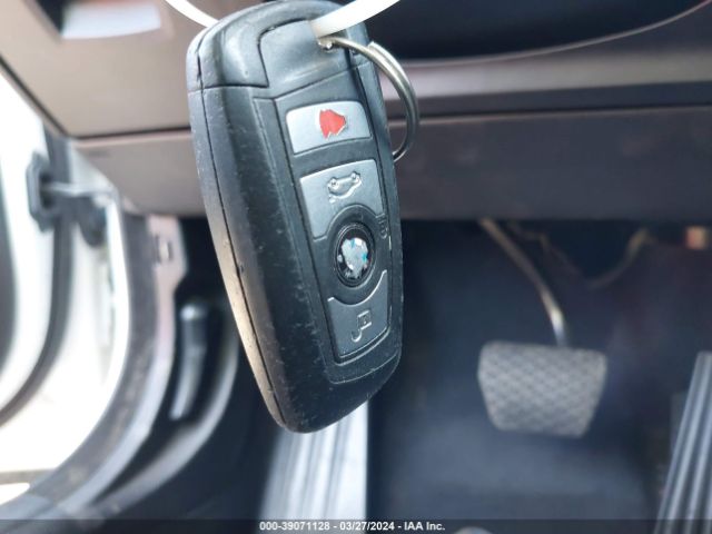 WBA5A5C59GG355044 BMW 528I