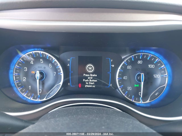 2C4RC1DG0MR558101 Chrysler Voyager Lxi