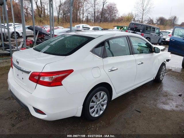 Nissan SENTRA S 2017 3N1AB7AP8HY205766 Image 4