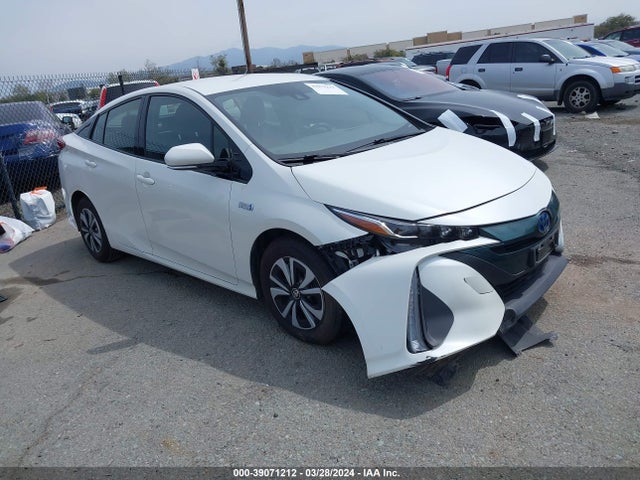 Toyota Prius Prime Plus 2019 JTDKARFP6K3110325 Image 1