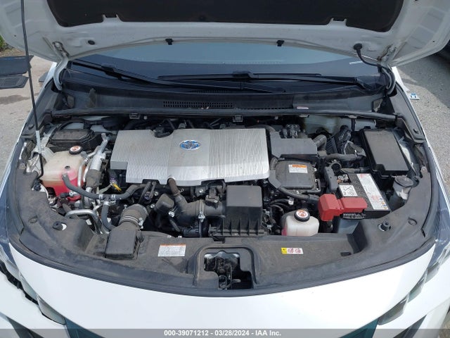 Toyota Prius Prime Plus 2019 JTDKARFP6K3110325 Image 10