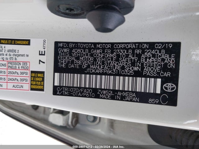 Toyota Prius Prime Plus 2019 JTDKARFP6K3110325 Image 9