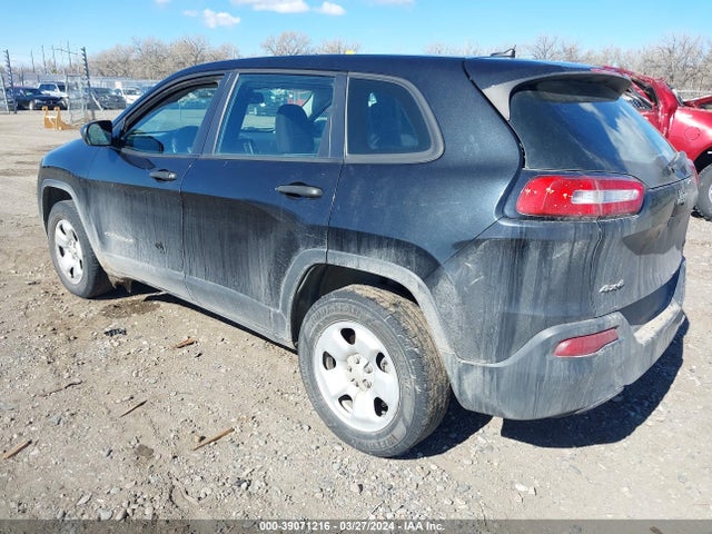 1C4PJMAB7FW638352 Jeep Cherokee Sport