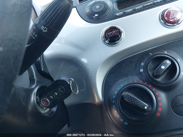 2013 FIAT 500 3C3CFFBR5DT750226 Photo 10