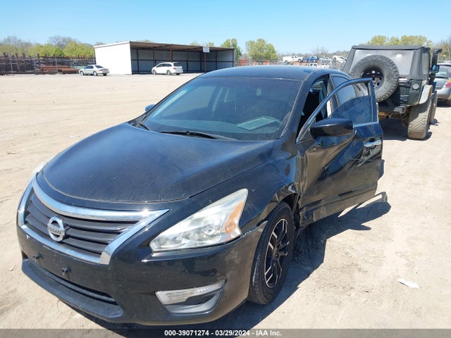 Nissan Altima 2.5 S 2015 1N4AL3AP5FC424943 Image 2