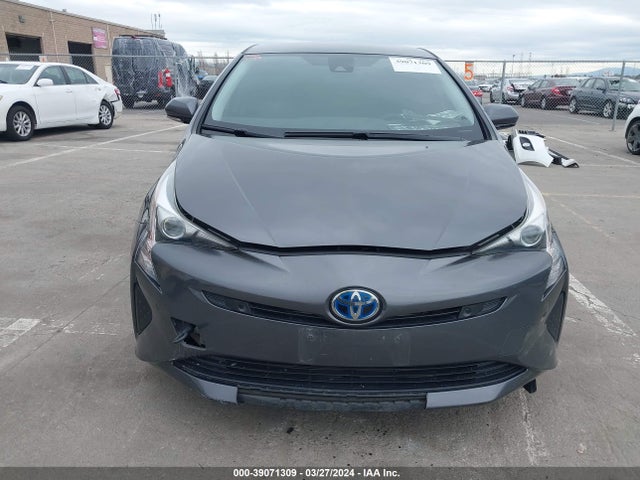 Toyota Prius Two 2017 JTDKBRFU1H3567894 Image 11