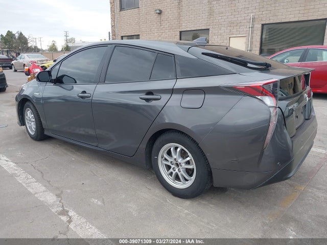 Toyota Prius Two 2017 JTDKBRFU1H3567894 Image 3