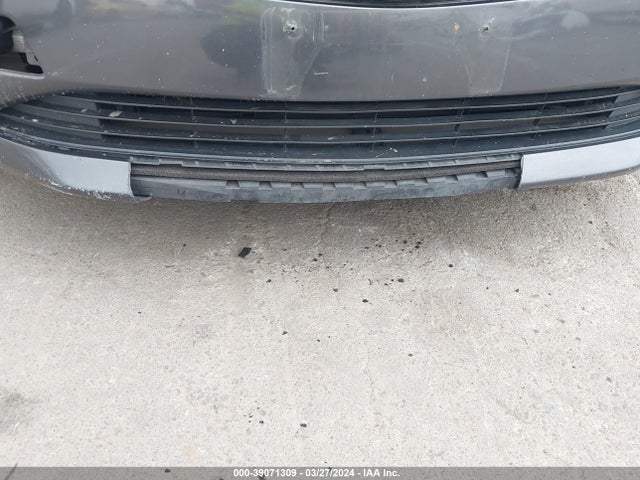 Toyota Prius Two 2017 JTDKBRFU1H3567894 Image 6