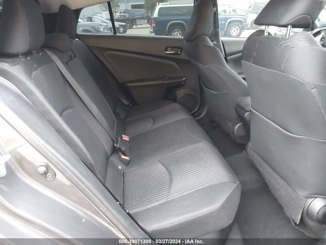 Toyota Prius Two 2017 JTDKBRFU1H3567894 Image 8