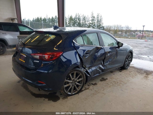 3MZBN1M33JM270176 Mazda Mazda3 Grand Touring