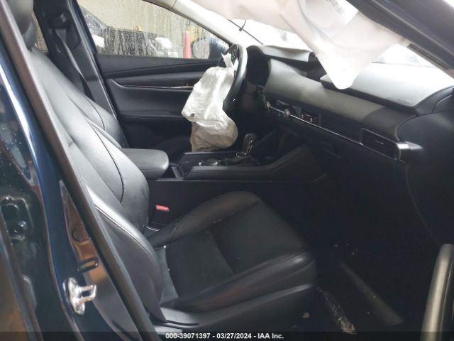 3MZBPAEM1LM116036 Mazda Mazda3 Premium Package
